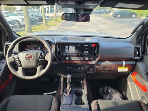 New 2026 Nissan Frontier Pro-X w/ Tow Package RWD image 21