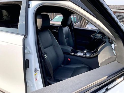 Used 2026 Land Rover Range Rover Velar S image 9