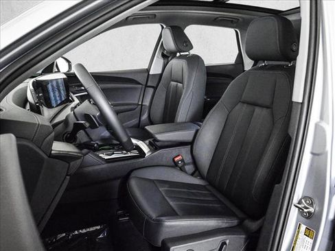 Certified 2025 Audi Q5 Premium w/ Convenience Package AWD/4WD image 17