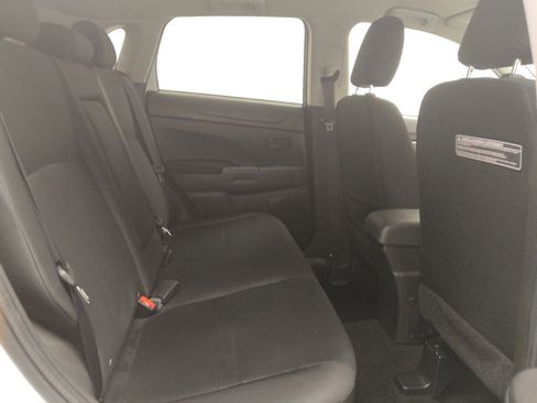 Used 2015 Mitsubishi Outlander Sport ES FWD image 19