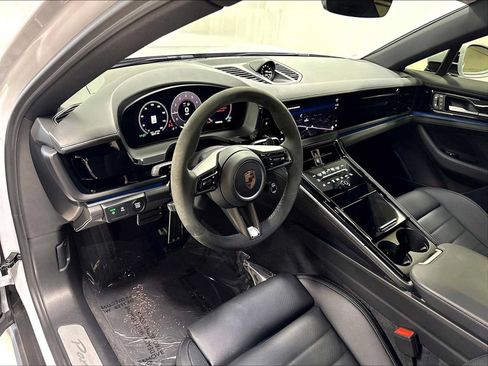 Used 2025 Porsche Panamera 4 AWD/4WD image 6