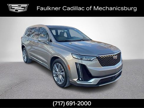 Used 2023 Cadillac XT6 Premium Luxury w/ Platinum Package image 2