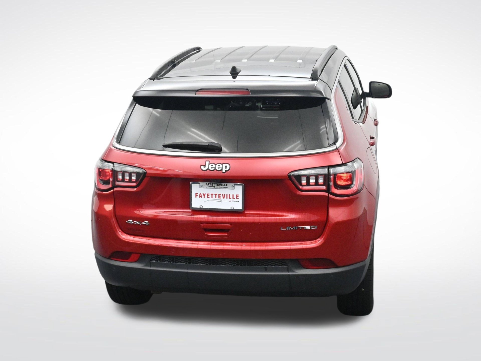 Used 2025 Jeep Compass Limited AWD/4WD image 27