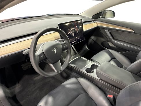 Certified 2023 Tesla Model 3 Standard Range RWD image 9