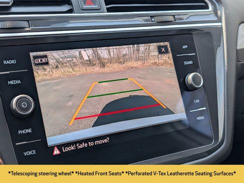 Used 2024 Volkswagen Tiguan SE image 5