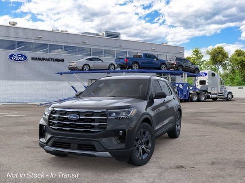 New 2026 Ford Explorer Active w/ Active Comfort Package AWD/4WD image 3