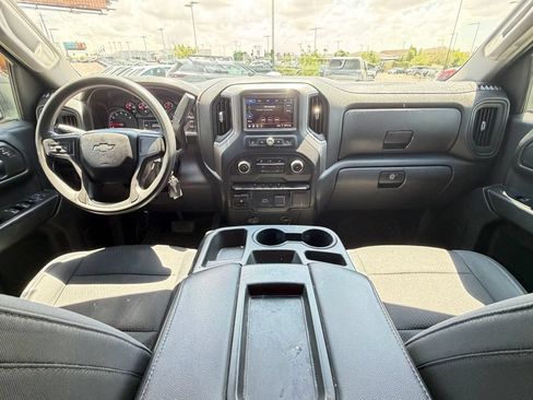 Used 2019 Chevrolet Silverado 1500 Custom Trail Boss w/ Custom Convenience Package AWD/4WD image 25