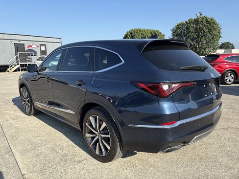 Certified 2025 Acura MDX w/ Technology Package FWD image 3