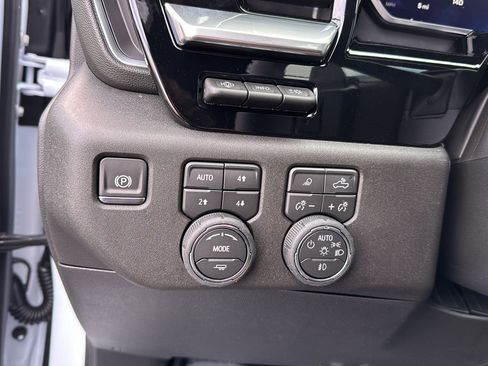 New 2026 Chevrolet Silverado 1500 High Country w/ High Country Premium Package image 20