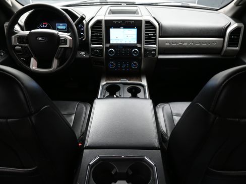 Used 2018 Ford F250 Lariat w/ Lariat Ultimate Package image 13