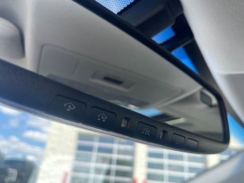 Used 2013 Lexus ES 350 w/ Luxury Pkg FWD image 39