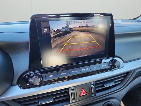 Used 2023 Kia Forte LXS image 22