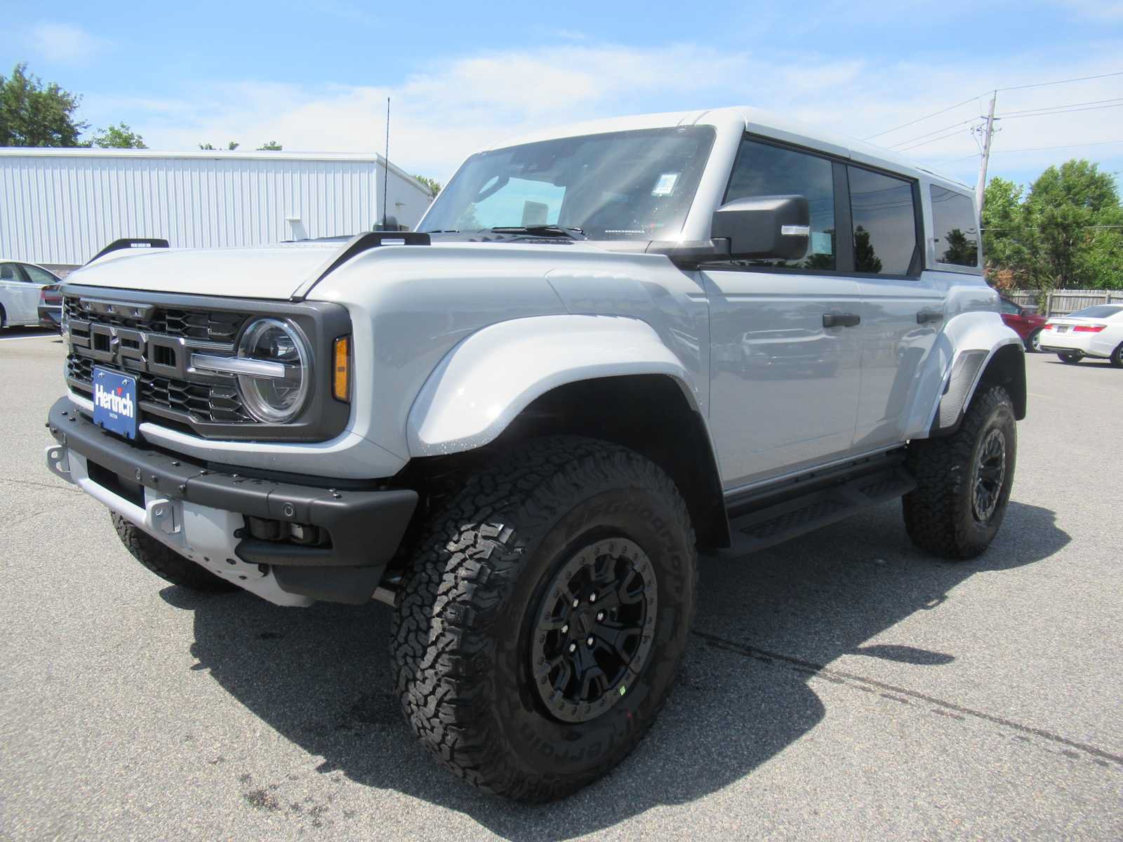 New 2026 Ford Bronco Raptor w/ Interior Carbon Fiber Pack AWD/4WD image 1