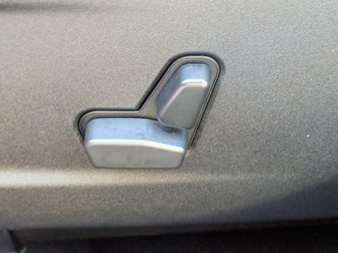 Used 2023 Dodge Charger R/T w/ Plus Group image 16