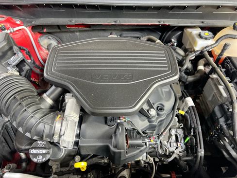 Used 2021 Chevrolet Blazer RS AWD/4WD image 30