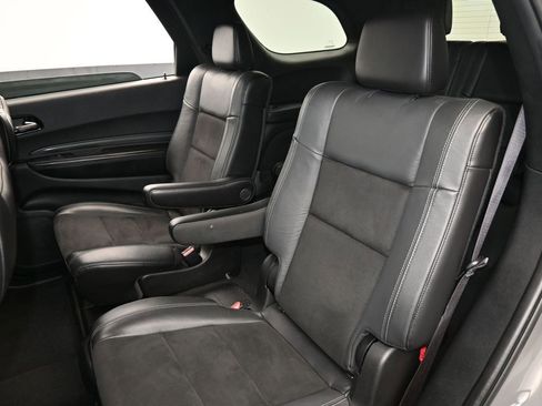 Used 2022 Dodge Durango GT image 37