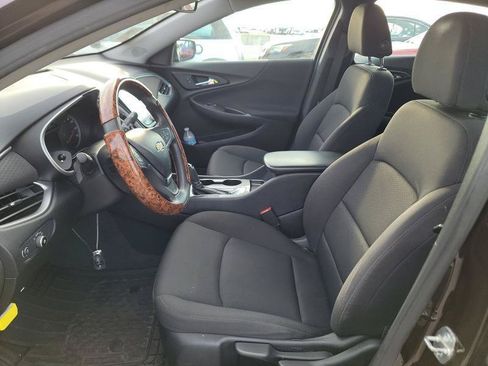 Used 2020 Chevrolet Malibu LS FWD image 8