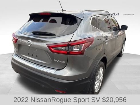 Used 2022 Nissan Rogue Sport SV image 8