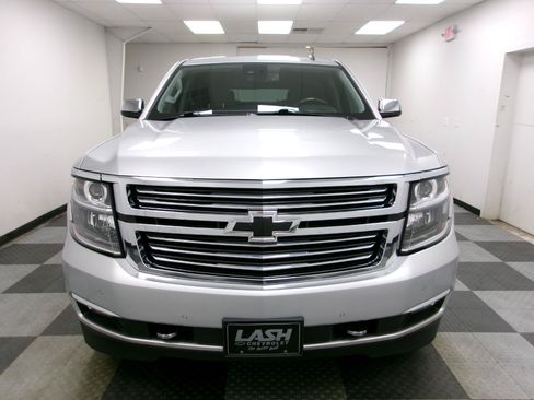 Used 2015 Chevrolet Tahoe LTZ AWD/4WD image 17