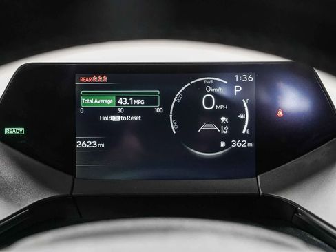 Certified 2026 Toyota Prius FWD image 25