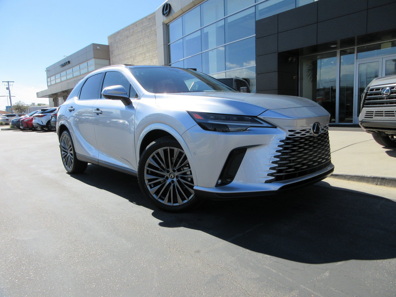 Used 2026 Lexus RX 450h AWD w/ Convenience Package image 13