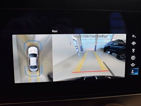 Used 2022 Mercedes-Benz E 450 4MATIC Sedan image 8