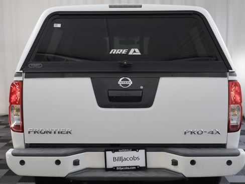 Used 2016 Nissan Frontier PRO-4X AWD/4WD image 17