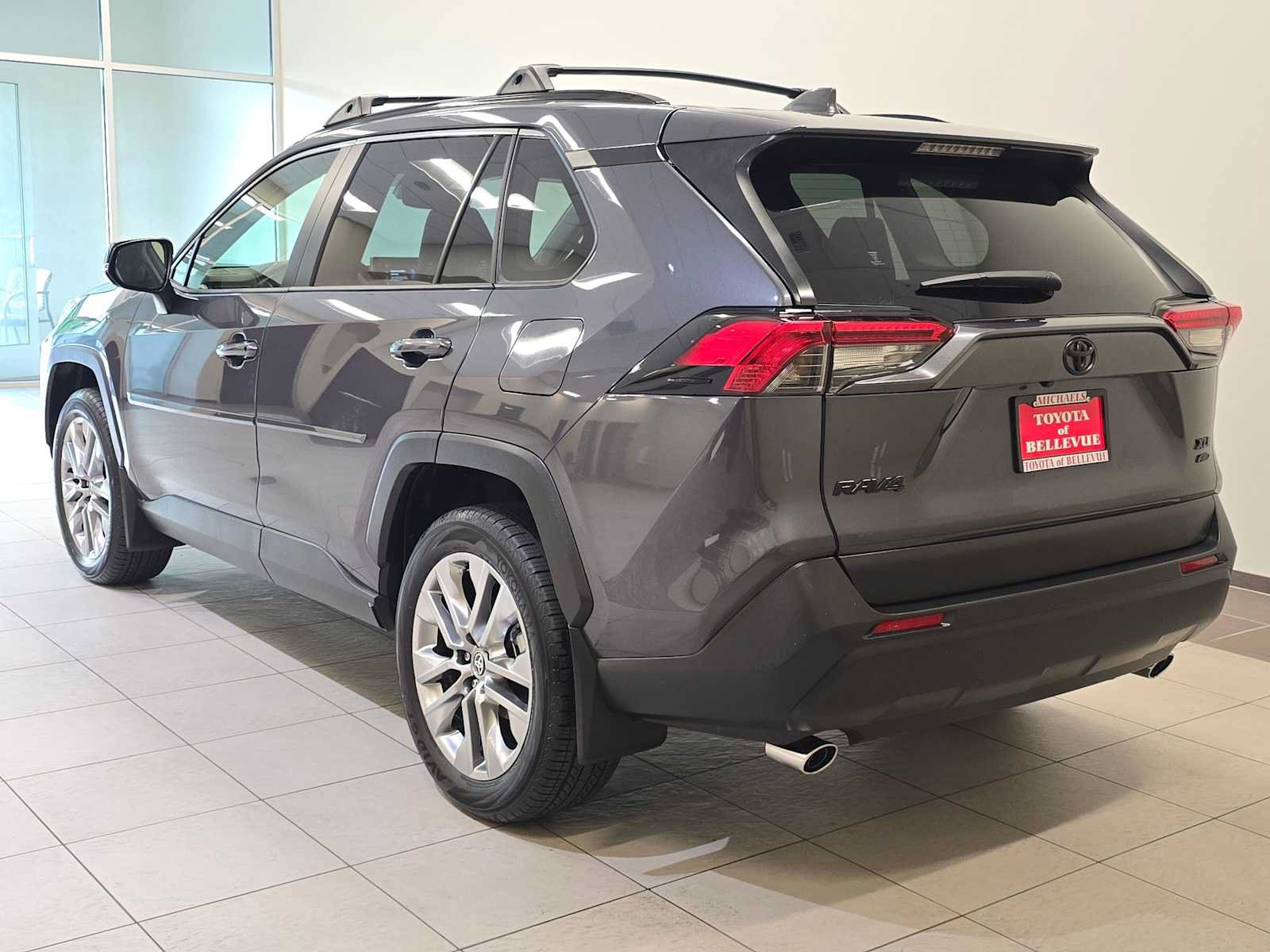 Certified 2025 Toyota RAV4 XLE Premium AWD/4WD image 4