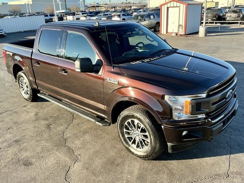 Used 2020 Ford F150 XLT w/ Equipment Group 302A Luxury image 4