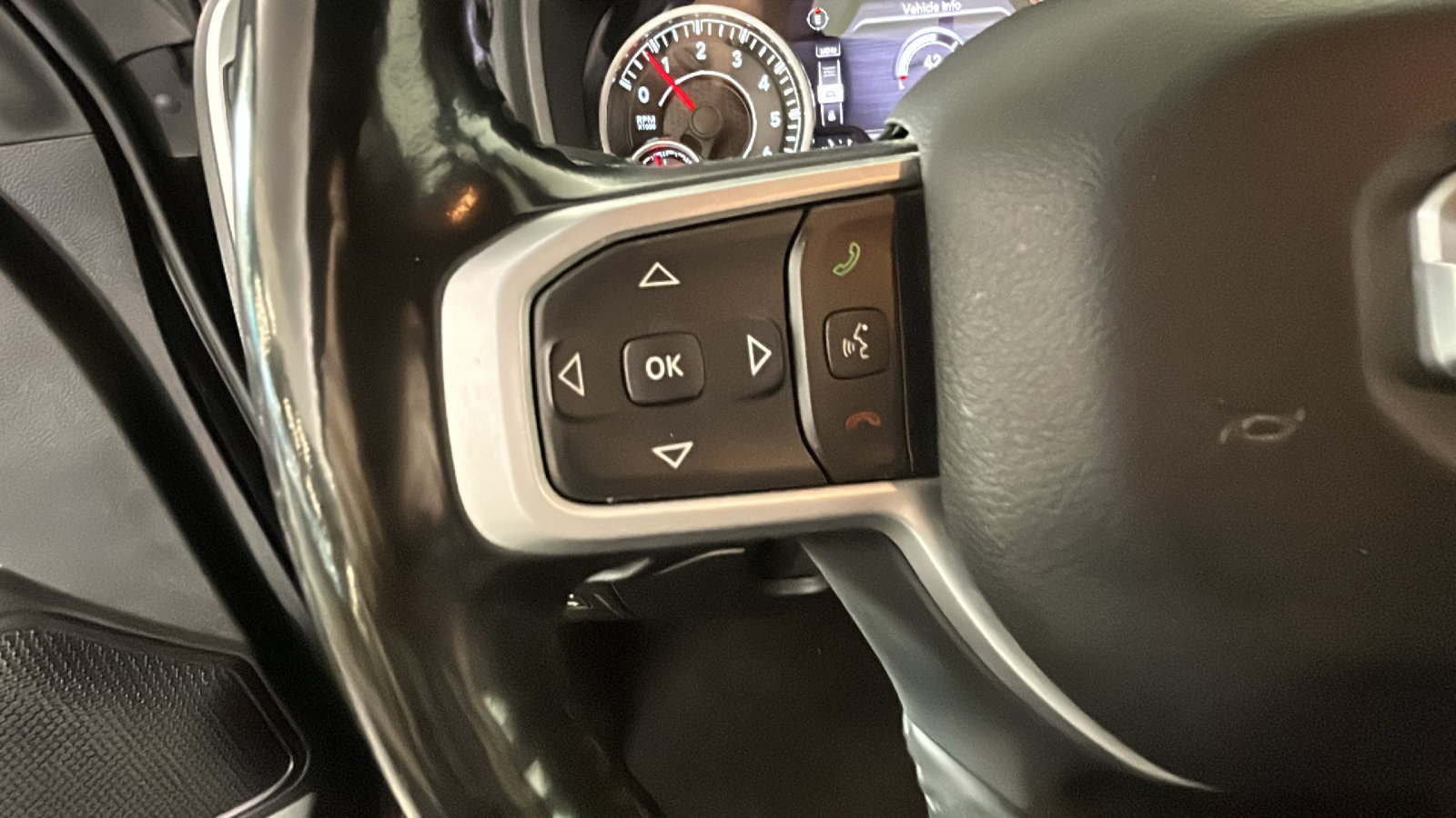 Used 2021 RAM 1500 Big Horn AWD/4WD image 18