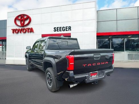 Used 2024 Toyota Tacoma TRD Off-Road w/ TRD Off Road Premium Package AWD/4WD image 7