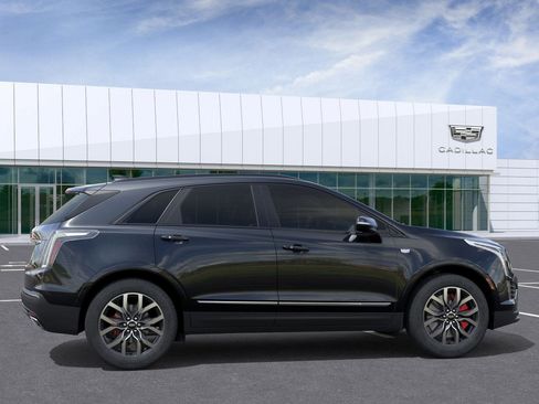 New 2025 Cadillac XT5 Sportv image 5