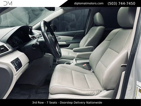 Used 2015 Honda Odyssey Touring image 18