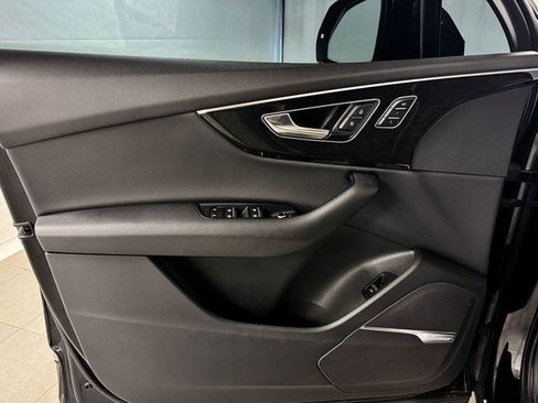 Used 2020 Audi Q7 3.0T Premium Plus image 14