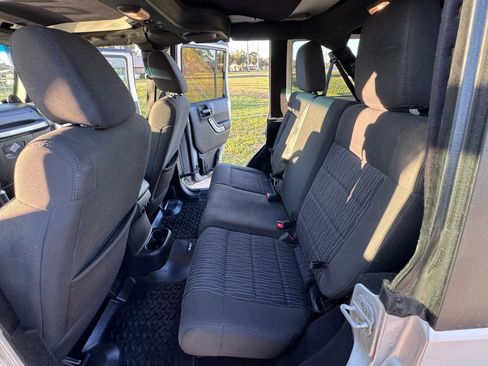 Used 2012 Jeep Wrangler Unlimited Sahara w/ Dual Top Group image 14
