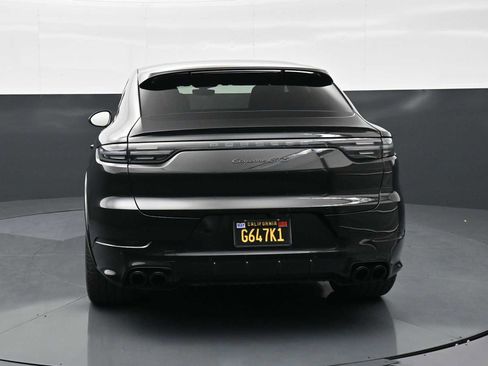 Certified 2023 Porsche Cayenne GTS AWD/4WD image 27