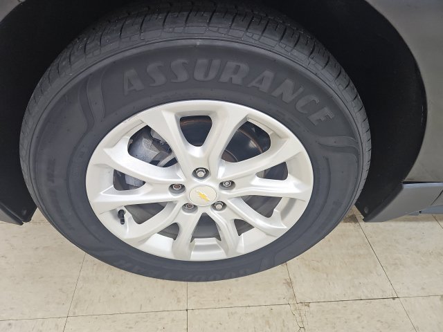 Used 2019 Chevrolet Equinox LT FWD image 8