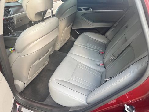 Used 2015 Hyundai Genesis 5.0 image 33
