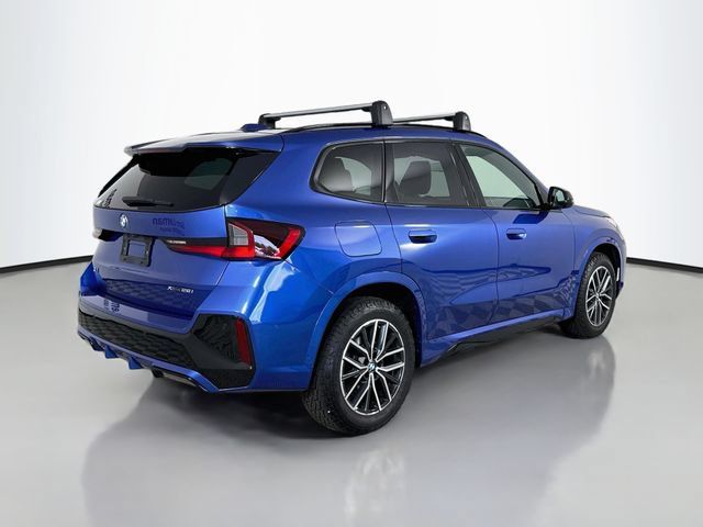 Used 2023 BMW X1 xDrive28i w/ M Sport Package AWD/4WD image 7