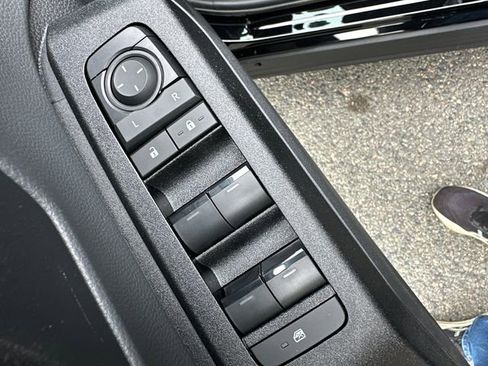 New 2026 Toyota RAV4 LE AWD/4WD image 23