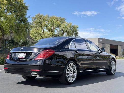 Used 2017 Mercedes-Benz S 550 Sedan image 5