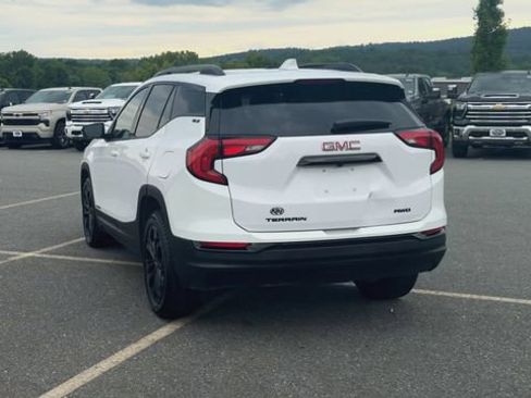 Used 2020 GMC Terrain SLE w/ Driver Convenience Package AWD/4WD image 7