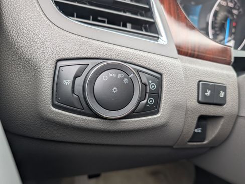 Used 2011 Ford Edge Limited w/ 301A Rapid Spec Order Code image 27