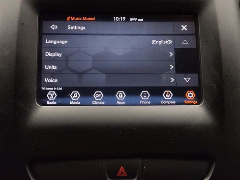 Used 2019 Jeep Cherokee Latitude w/ Popular Appearance Group FWD image 25