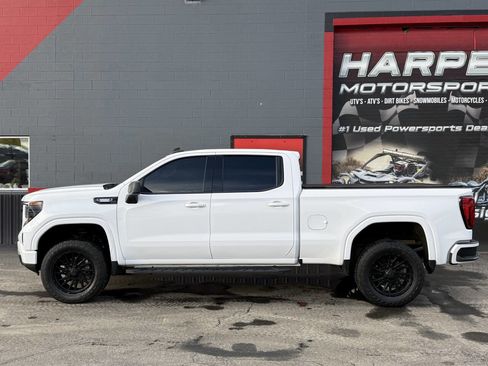 Used 2024 GMC Sierra 1500 Elevation image 9