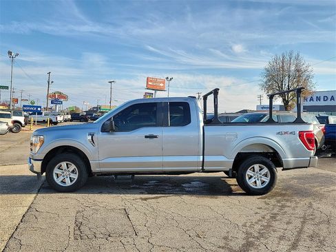 Used 2022 Ford F150 XLT image 3