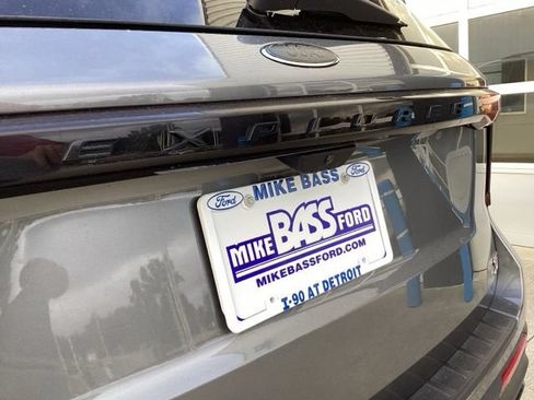 Used 2025 Ford Explorer ST w/ Sun And Sound Package AWD/4WD image 26