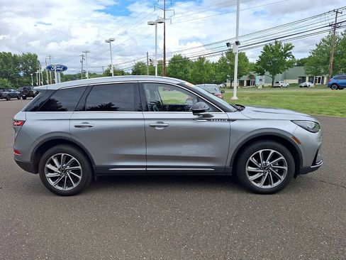 Used 2023 Lincoln Corsair AWD w/ Equipment Group 101A image 10