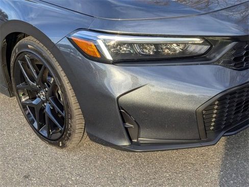 Certified 2025 Honda Civic Sport image 2