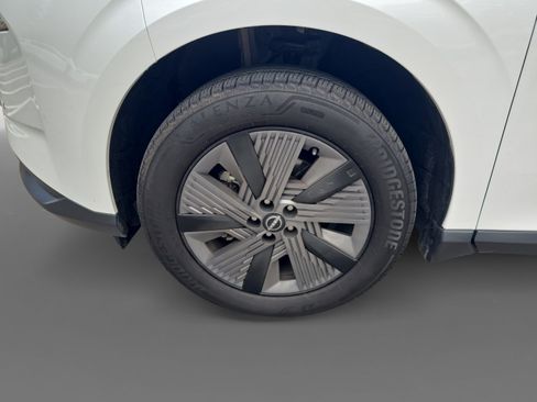 Certified 2025 Nissan Murano SL w/ Cargo Package AWD/4WD image 10
